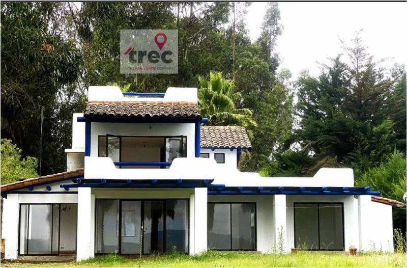 CASA CONDOMINIO LA PENNSULA EN RAPEL